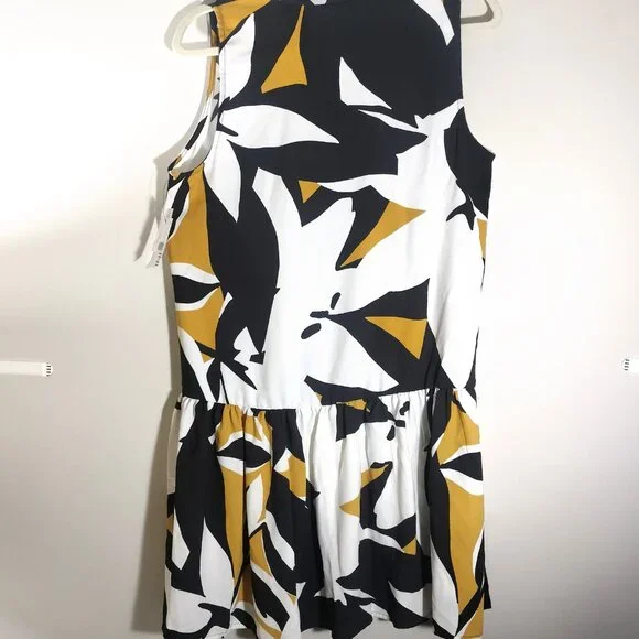 Women's Nine West Button Front Ruffle Hem Dress - Picture 4 of 7